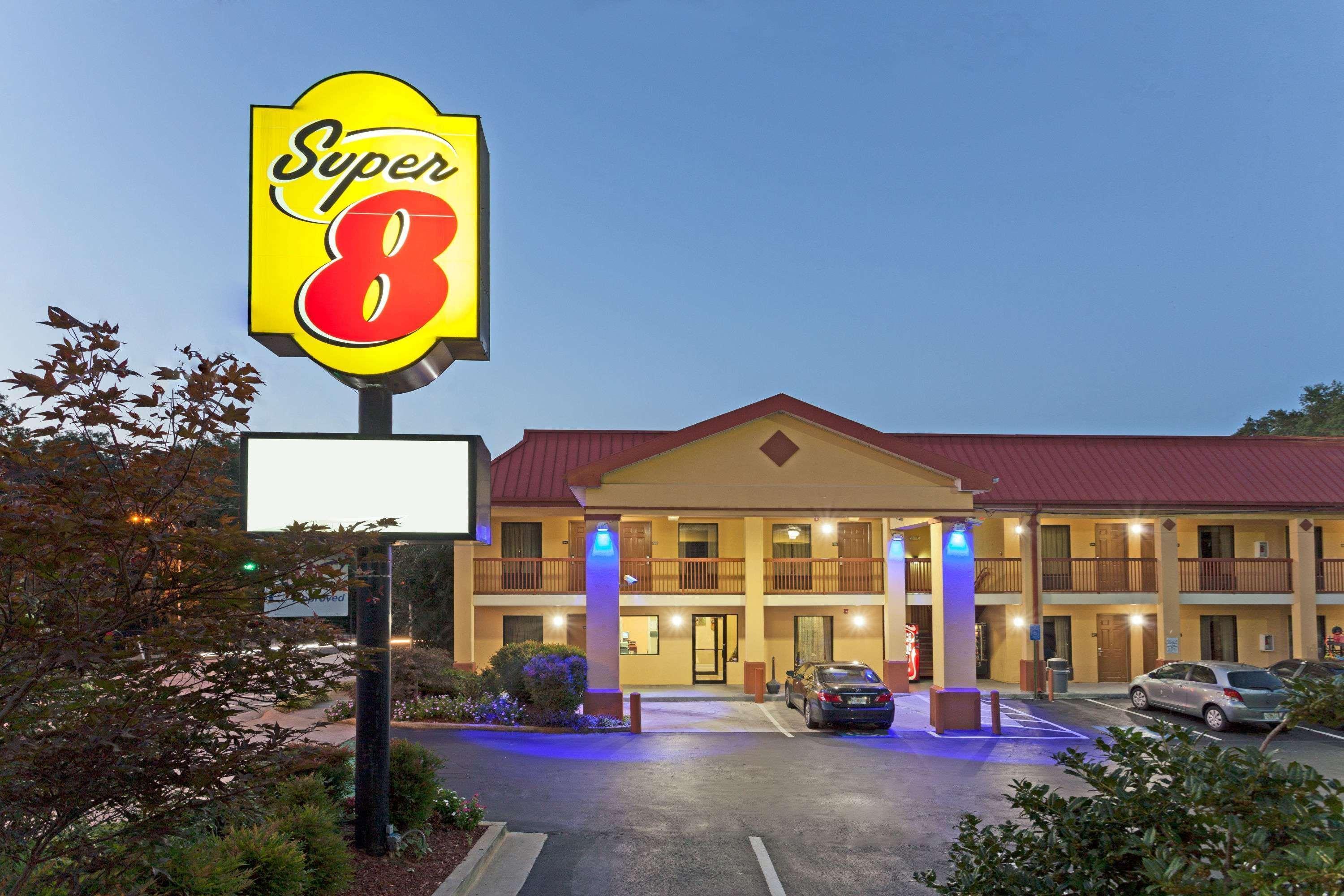Super 8 By Wyndham Decatur/Dntn/Atlanta Area Otel Dış mekan fotoğraf
